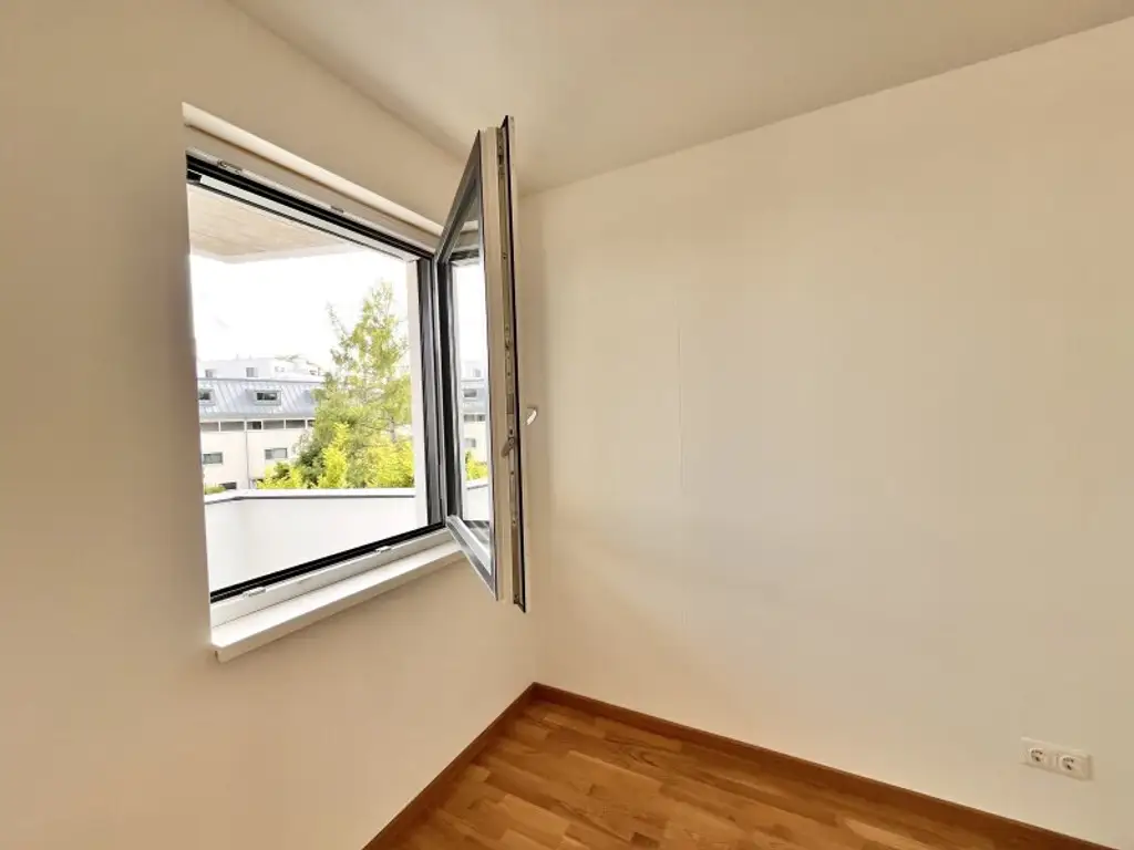 ERSTBEZUG: Traumhafte 3-Zimmer-Wohnung mit 2 Balkonen (ideal auch für Anleger)