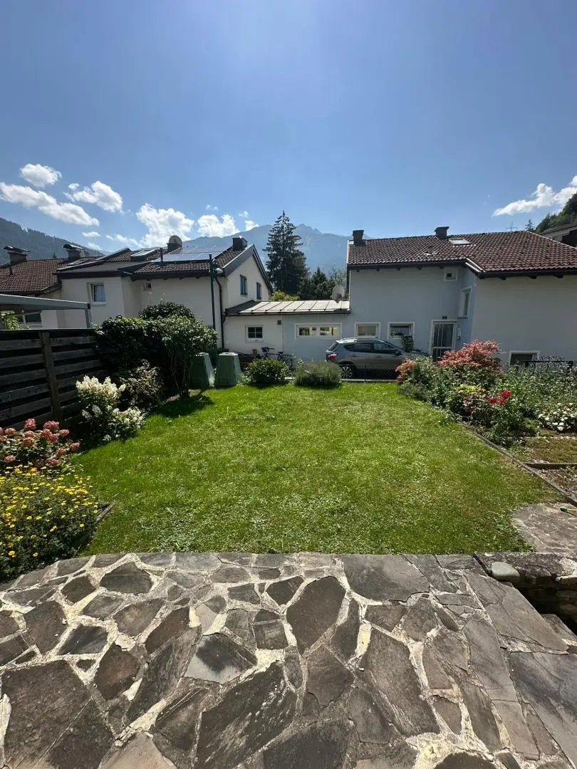 Sonniges Reihenhaus mit Garten in Landeck