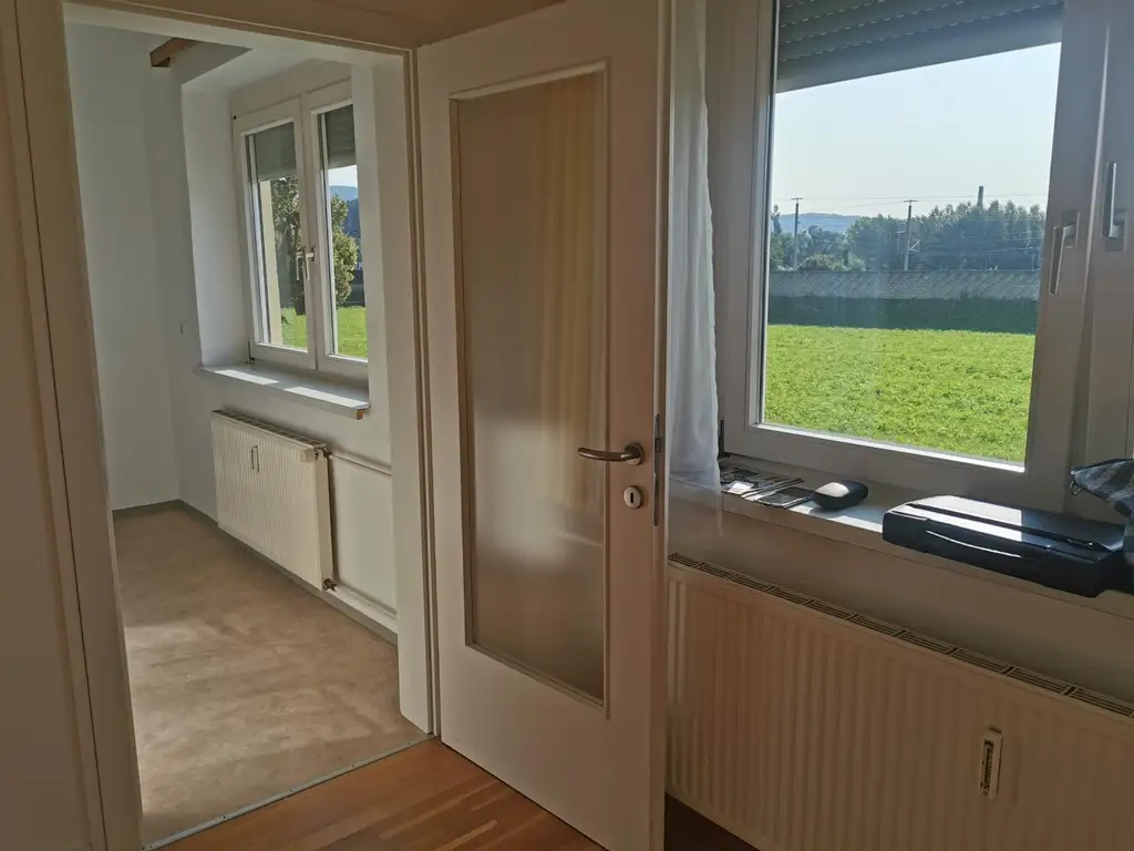 Helle, freundliche 2-Zimmer-Wohnung mit Blick ins Grüne
