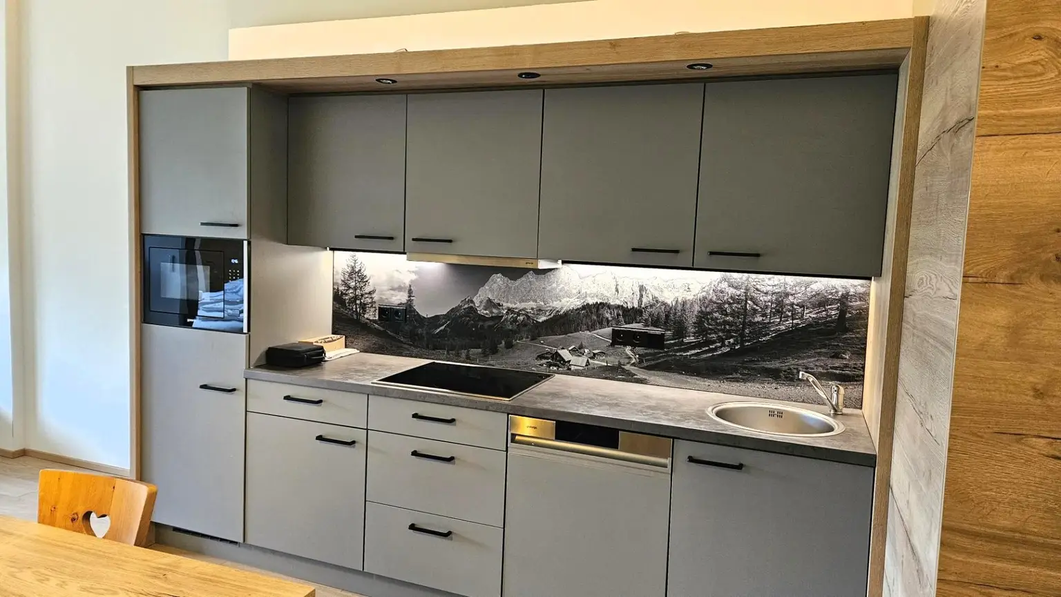 Perfekt aufgeteile kleine Penthouse Wohnung