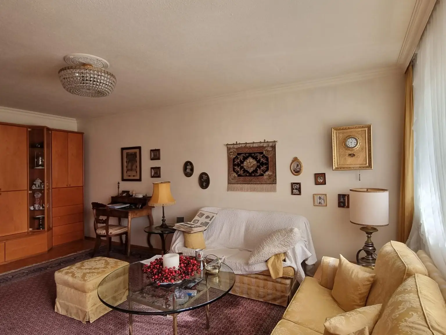 SEHR GEPFLEGTE 3-ZIMMERWOHNUNG MIT GRÜNBLICK