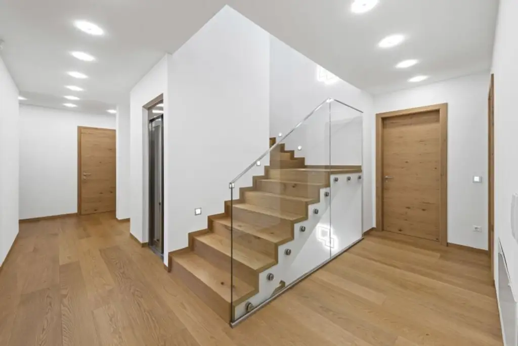 Großzügige High-End-Familienvilla der Extraklasse.