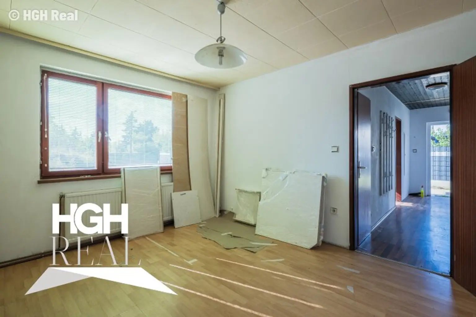 2231 Strasshof Charmanter Bungalow mit Garten und viel Potenzial nahe Bahnhof