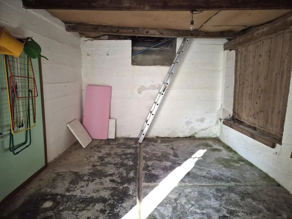 Ein Haus, das Geschichte atmet – und auf seinen neuen Besitzer wartet.