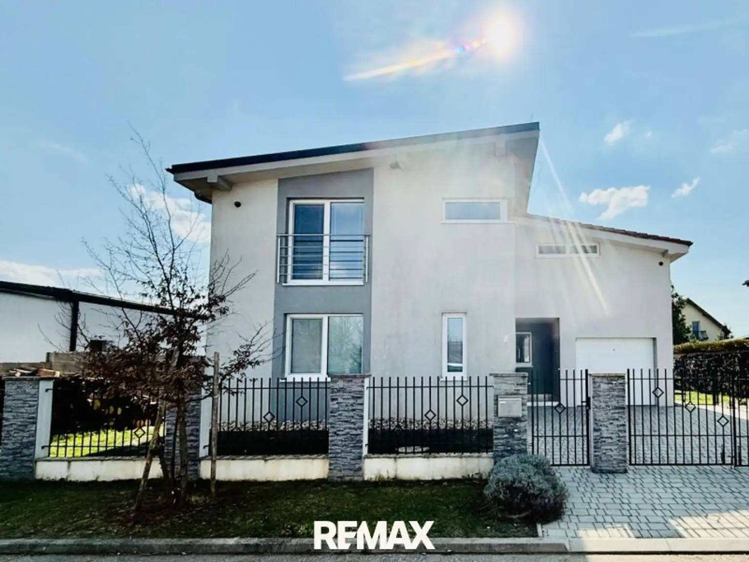 REMAX wir geben Ihren Träumen ein Zuhause
