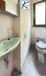 Gäste-WC EG