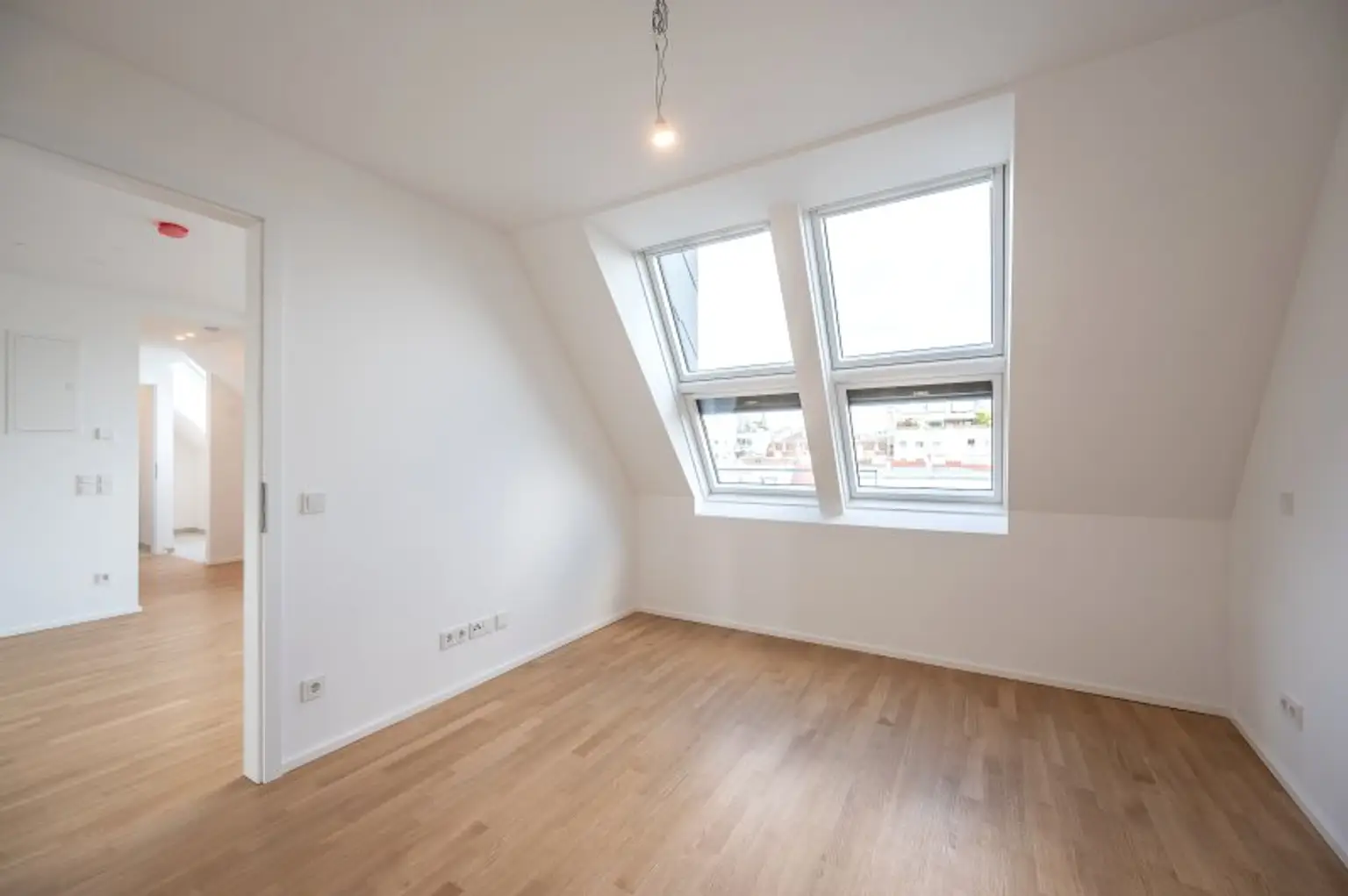 ++MOLLARD 50++ stilvolle 3-Zimmer-Wohnung mitten im Herzen der Stadt (1/29)