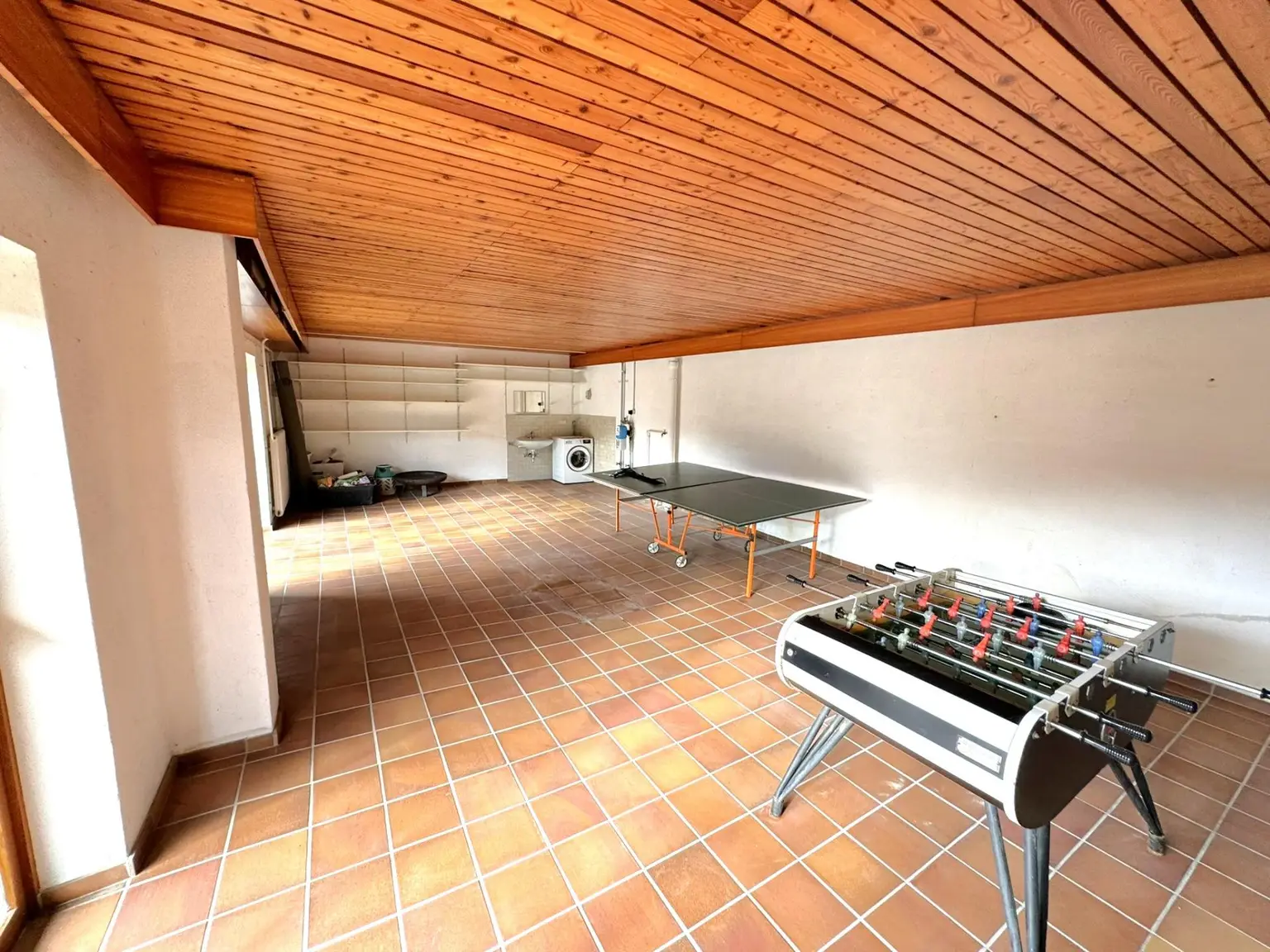 Freizeitraum oder Garage