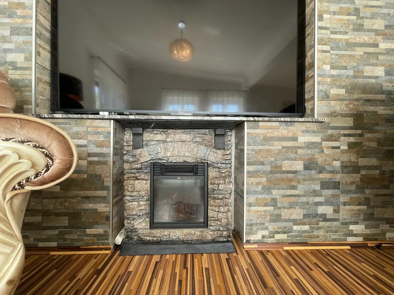 Einfamilienhaus mit 6-Zimmer, Galerie, Panoramablick, Doppelcarport und viel Potential  in sonniger Lage in Gampern / Witzling