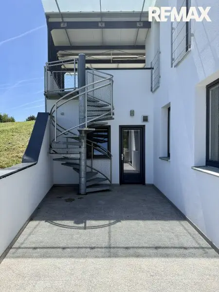 Wohnen am Wasser - ca. 189 m² Wohnfläche & direkter Seezugang auf Pachtgrund!