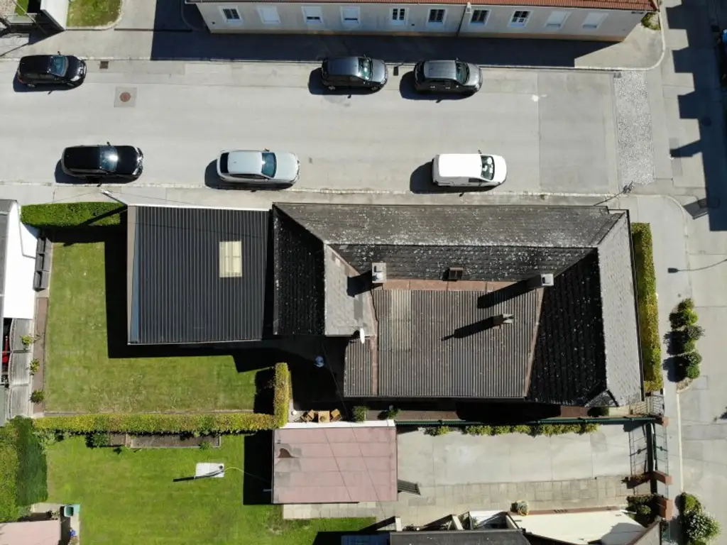 Gepflegtes, charmantes Haus im schönen Fischamend | ca. 122 m² Wohnfläche auf einer Ebene | 5 Zimmer | Garten & Garage