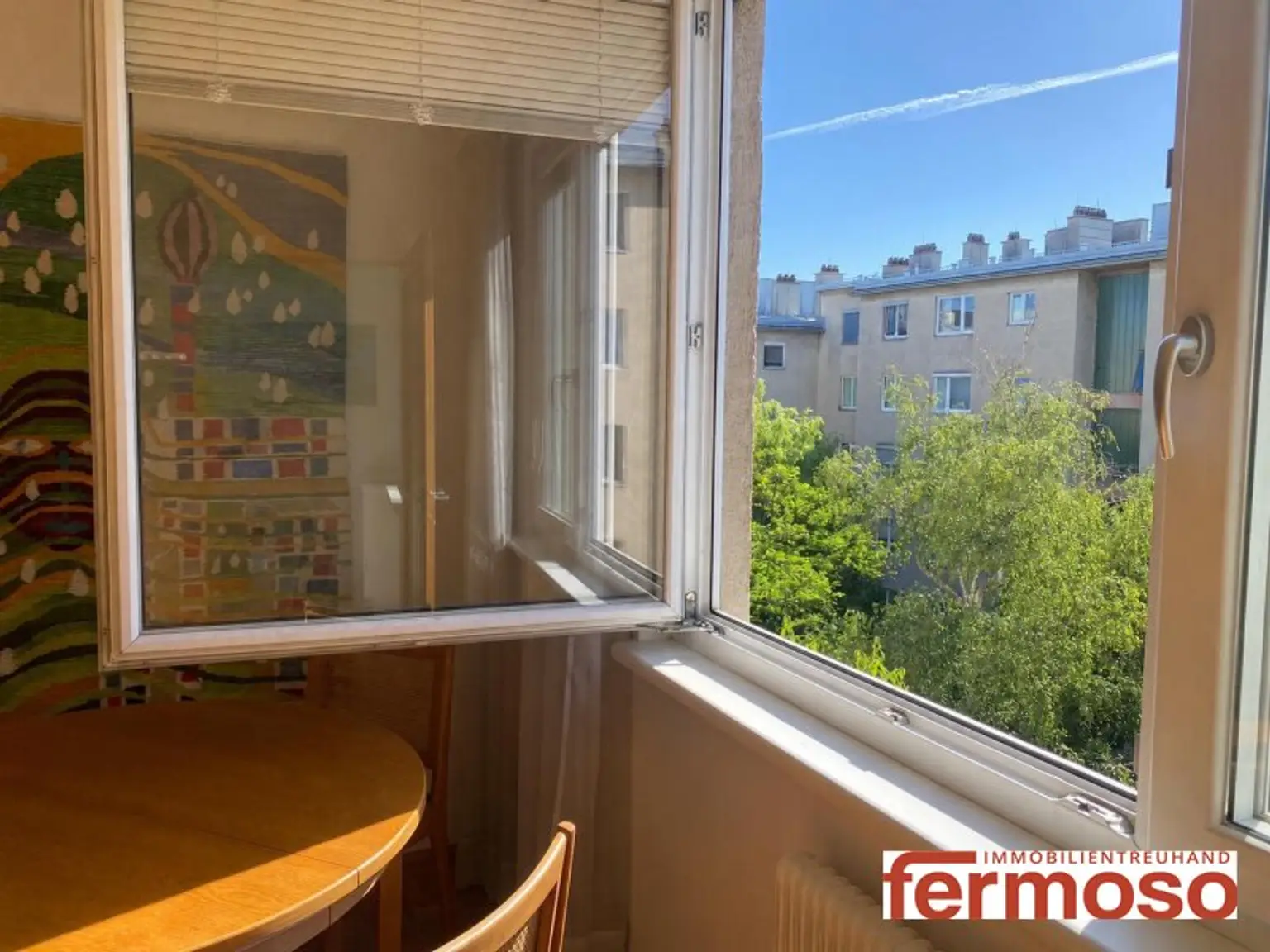Ausblick in in den grünen Innenhof