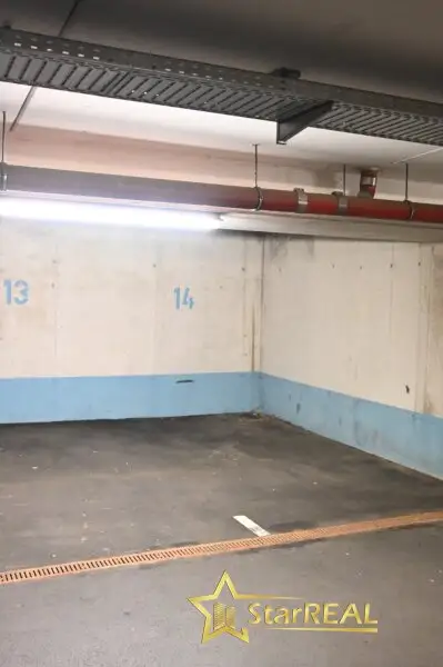 20. STOCK! TOP-WOHNUNG IM DELUGAN MEISSL TOWER. GARAGENPLATZ VORHANDEN. Sauna und Fitnessraum im Haus.