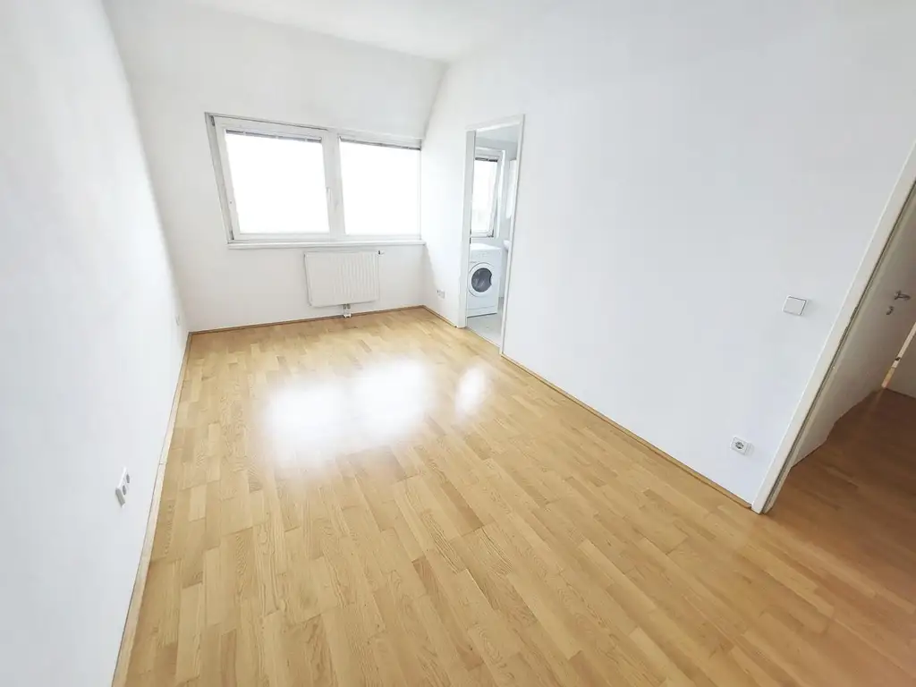 3-Zimmer-Maisonette mit Dachterrasse - direkt beim Enkplatz