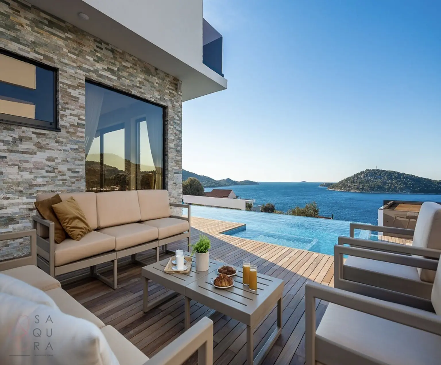 Moderne Villa mit Meerblick in Rogoznica – Eleganz und Erholung nur 80 m vom Meer