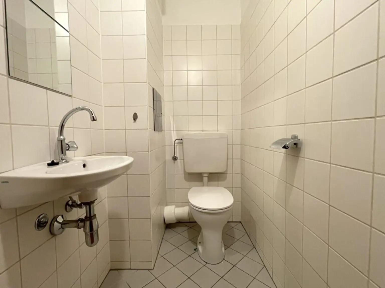 ***2-Zimmer-Mietwohnung nähe U6 Alser Straße / AKH – Brünnlbadgasse***