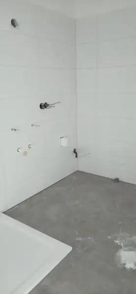 NEUBAU - ERSTBEZUG - Top 10 - Wunderschöne 2 Zimmerwohnung mit großem Balkon und eigenem Tiefgaragenplatz