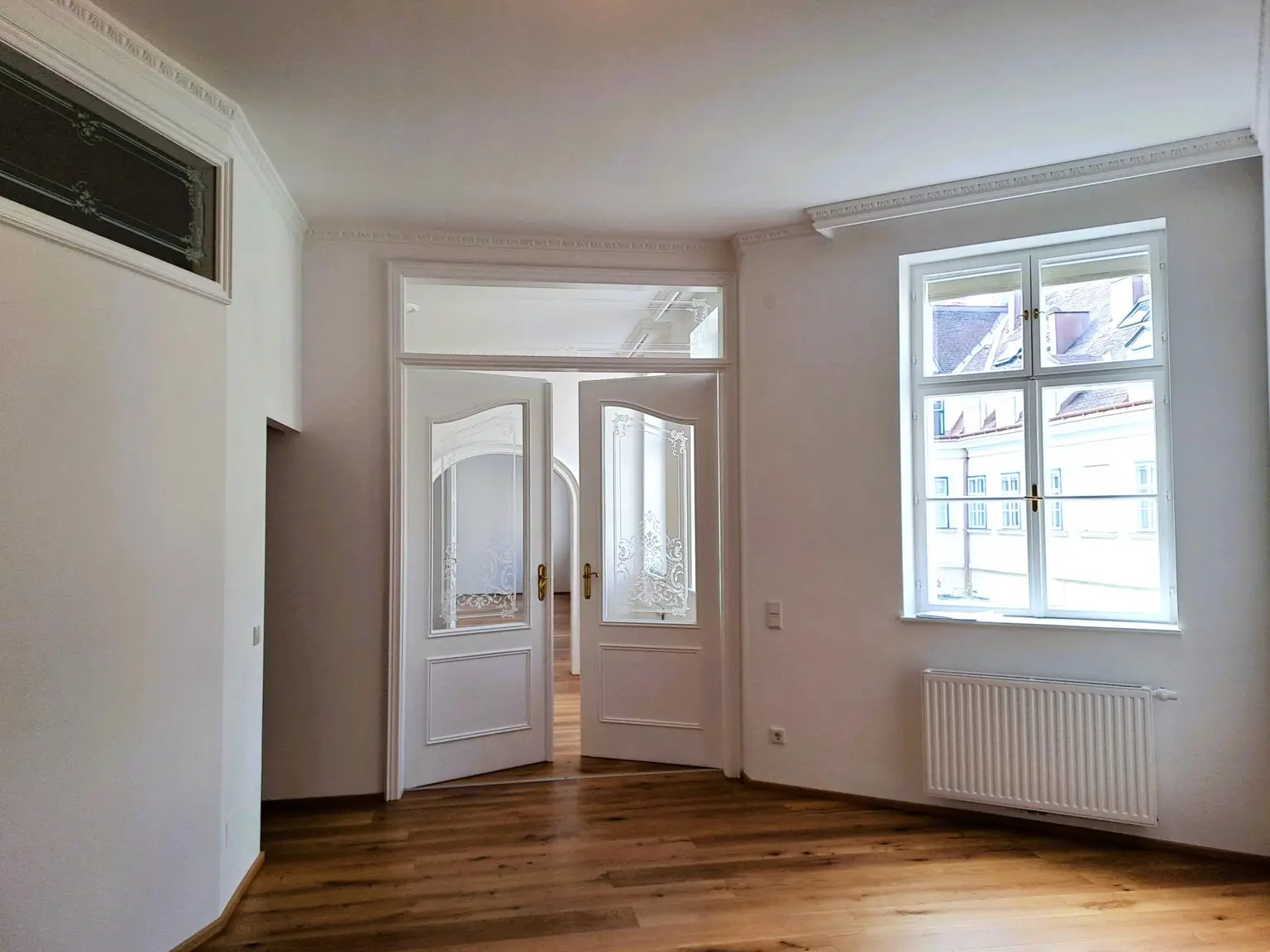 4 ZIM.WHG MIT BLICK IN RUHIGEN INNENHOF/LIFT/TIEFGARAGE