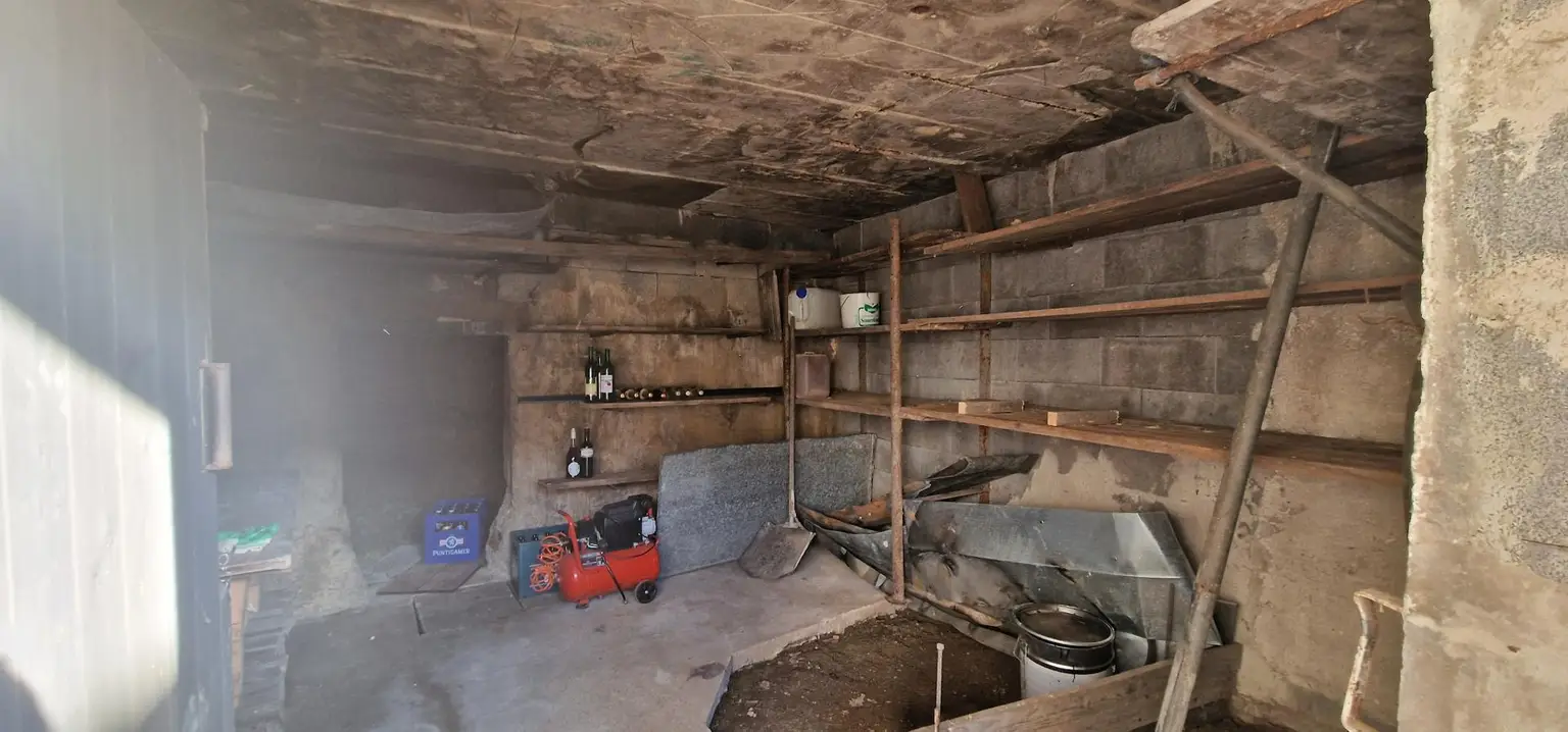 Gepflegter Vierkanthof mit Nebengebäude und eigenem Wald im idyllischen Südburgenland