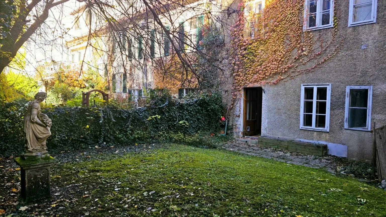 Charmante, günstige Altbauwohnung mit großem Garten im Herzen von Graz