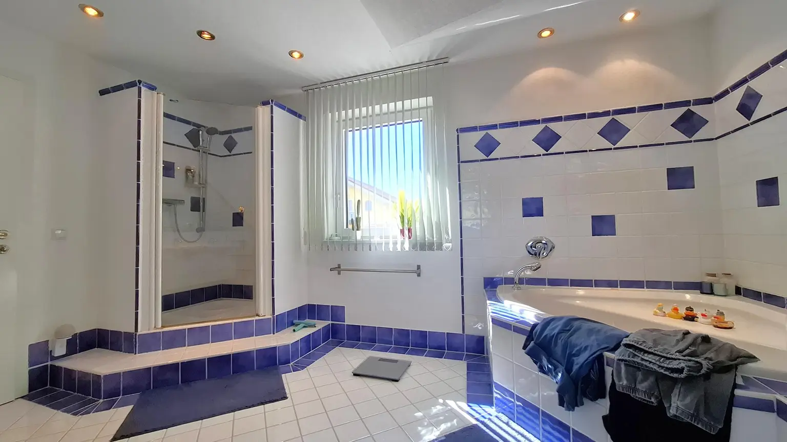 Wohnhaus Seeham zu verkaufen