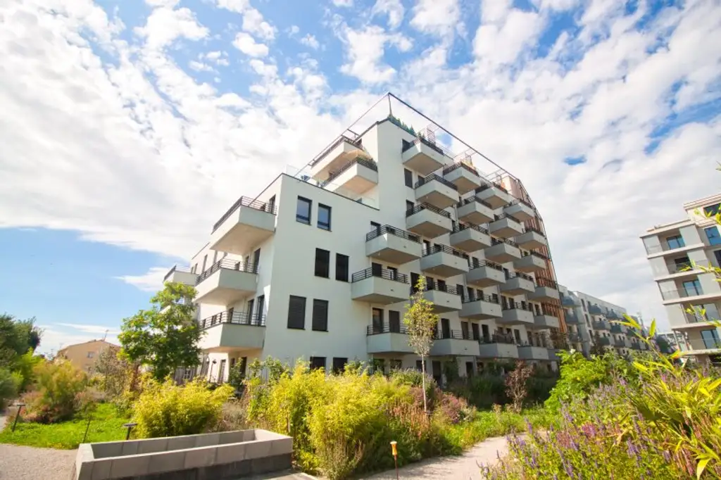 Wohnen trifft Arbeiten – 2,5-Zimmer-Wohnung mit Balkon & angrenzendem Büro mit separatem Zugang