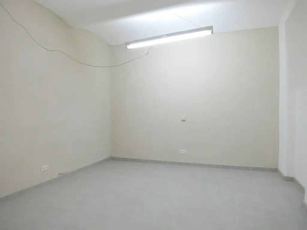 Flexible Büro- und Geschäftsfläche in zentraler Lage von Gersthof !