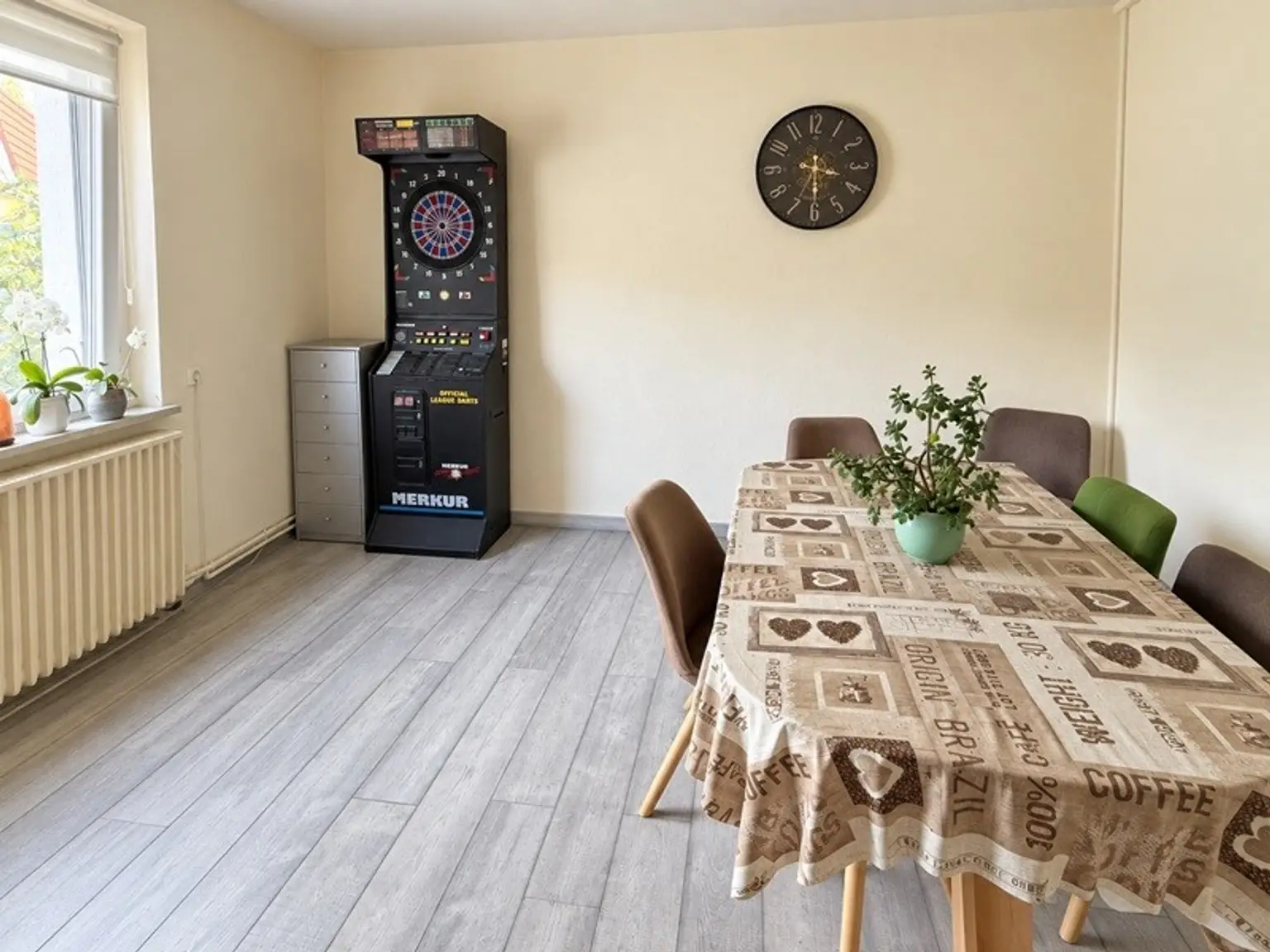 EG vielseitig nutzbares Zimmer