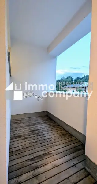 Moderne 1-Zimmer-Wohnung mit Südost-Balkon in Feldkirch - inkl. neuwertiger Küche