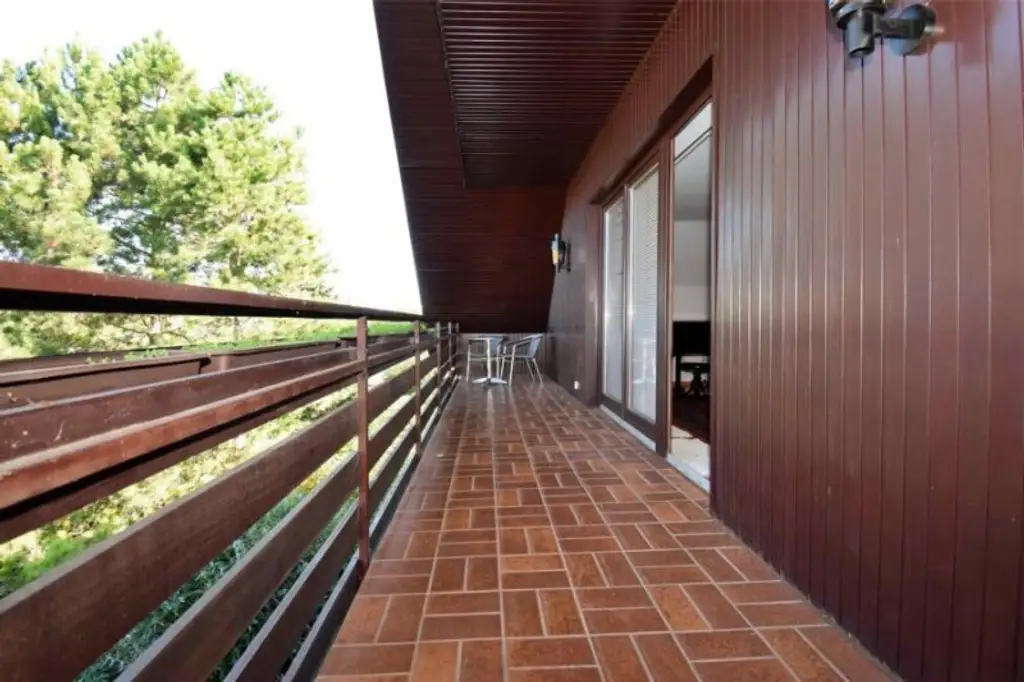 Exklusives Traum-Anwesen mit Naturteich und Gästehaus