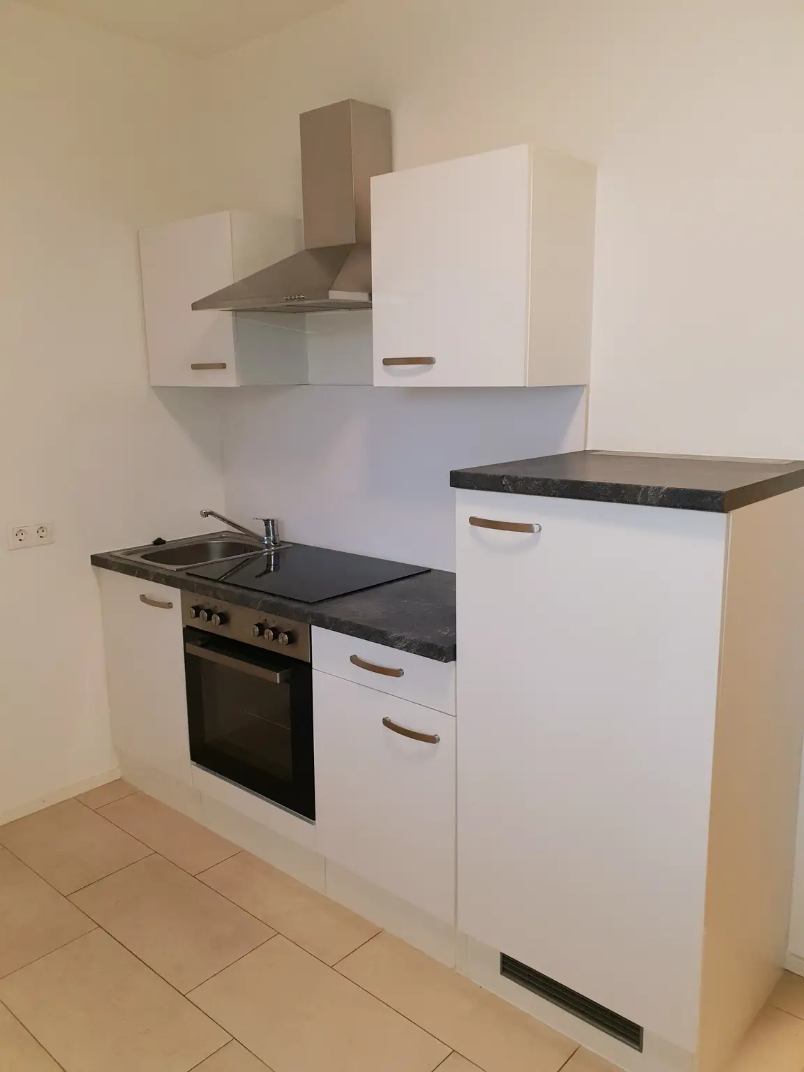 Single Wohnung zu vermieten!