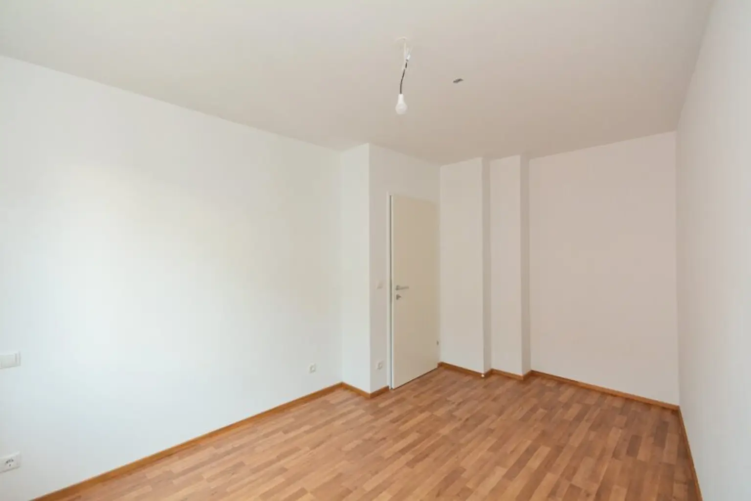 Renditeobjekt: Neubauzinshaus Nähe Elterleinplatz.
