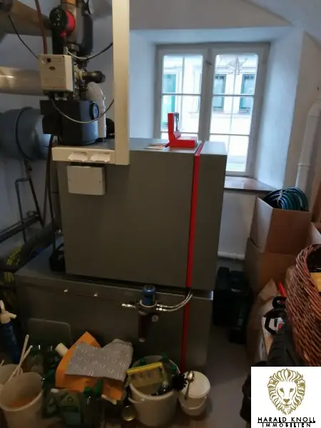 NEU! Reduzierter Preis! Historisches Haus mit zusätzlichen Geschäfts- Büroflächen  aus dem Jahre 1577 am Marktplatz