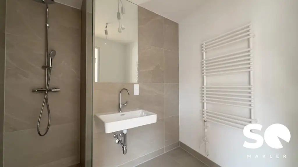 # SQ - EXKLUSIVE DACHGESCHOSSWOHNUNG IN 1030 WIEN - SEIDLGASSE - 2 ZIMMER - TOP 15