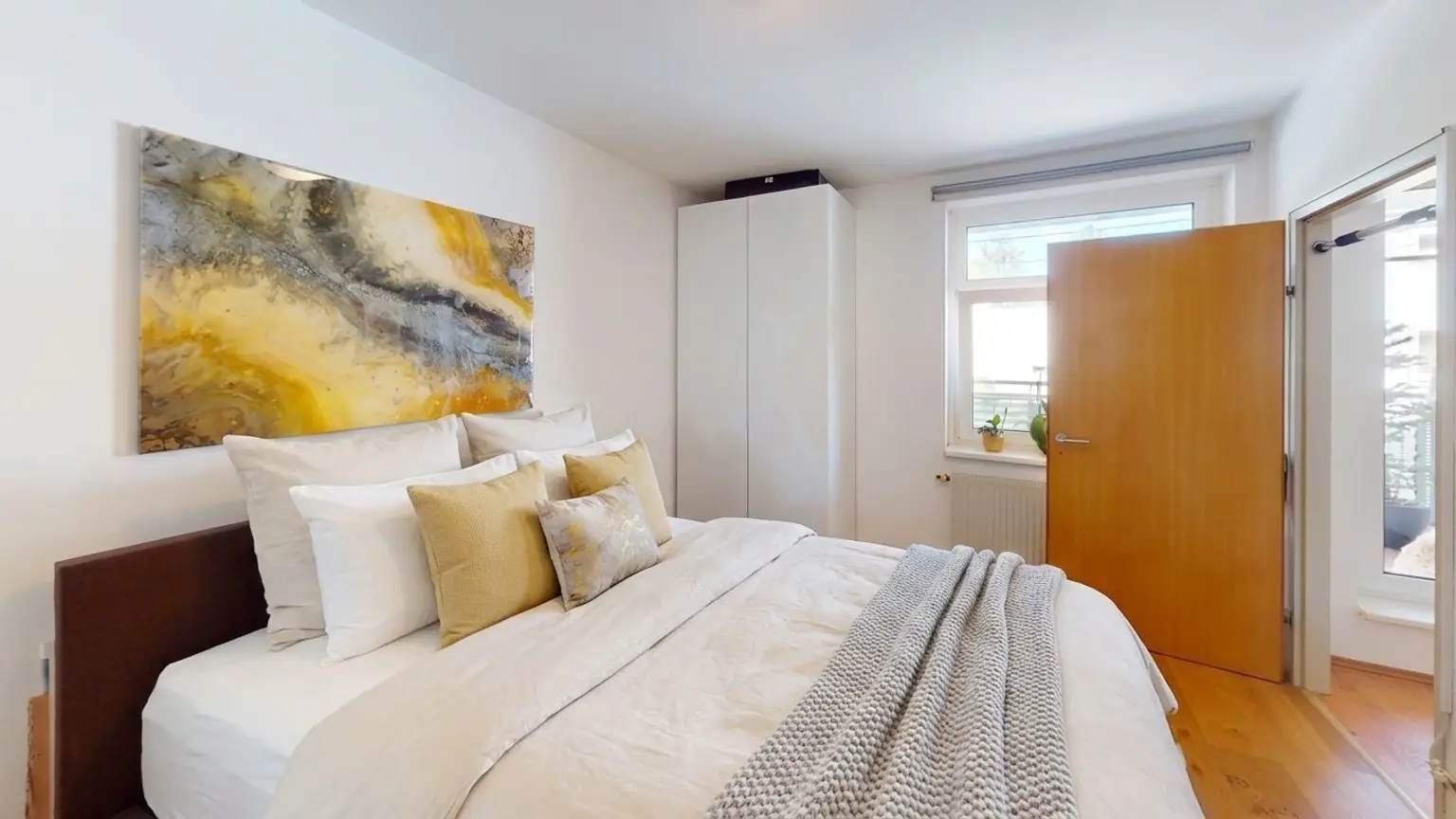 Großzügige 3-Zimmer-Eigentumswohnung mit Balkon und Loggia in ruhiger Lage