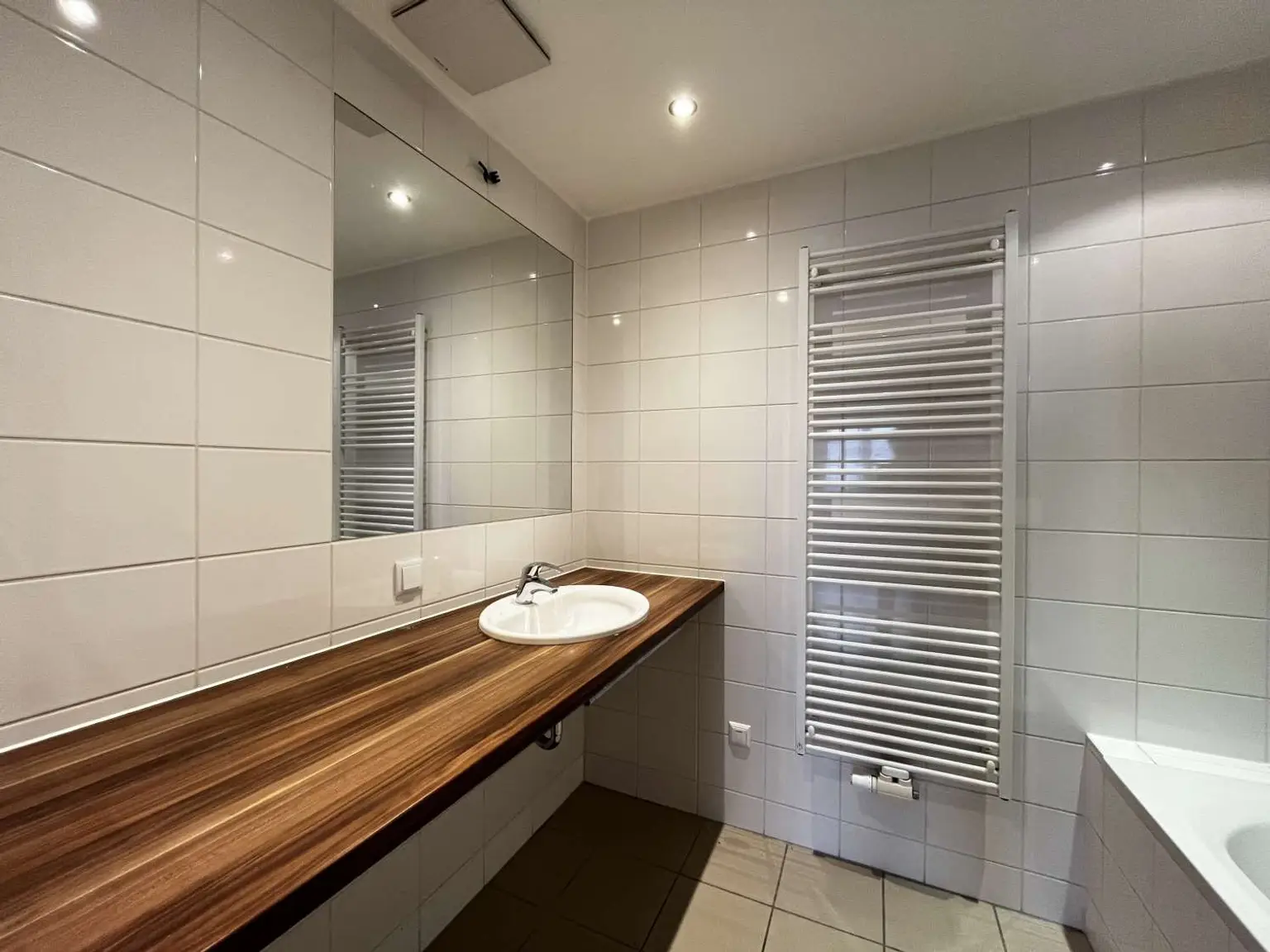Badezimmer I