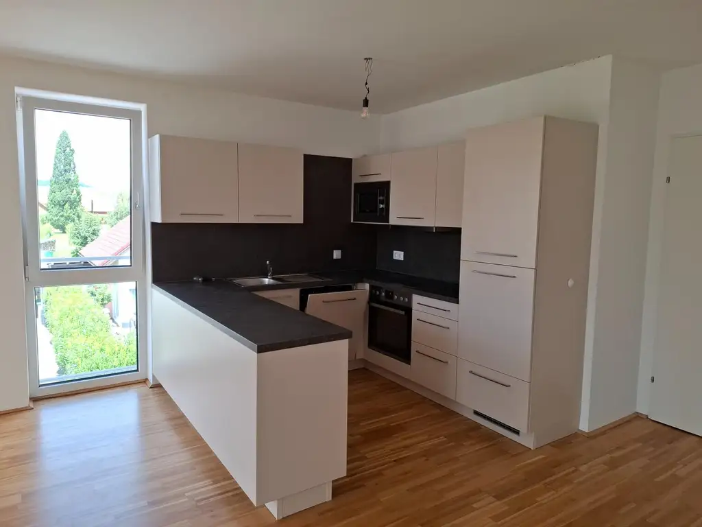 *** Luftenberg/Statzing: 2-Zimmer-Wohnung mit Küchenmöblierung sowie Tiefgaragenplatz und Parkplatz zu vermieten