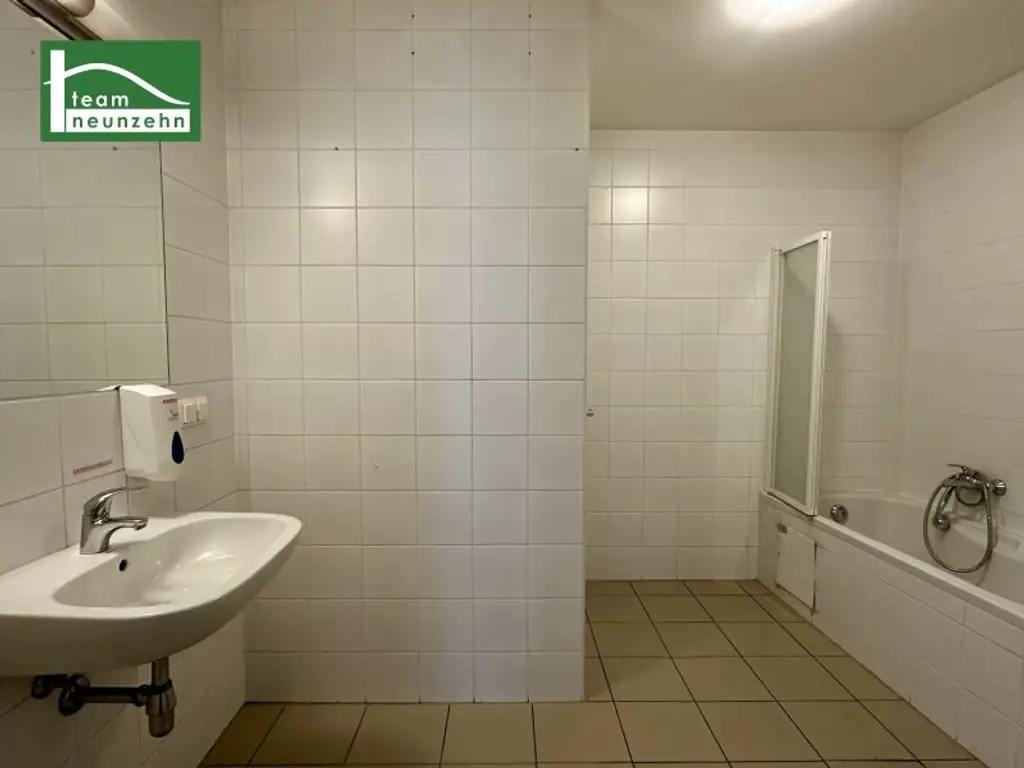 Gewerbefläche inkl. Einbauküche und großzügiger Terrasse in Ruhelage in 1100 Wien - JETZT ANFRAGEN