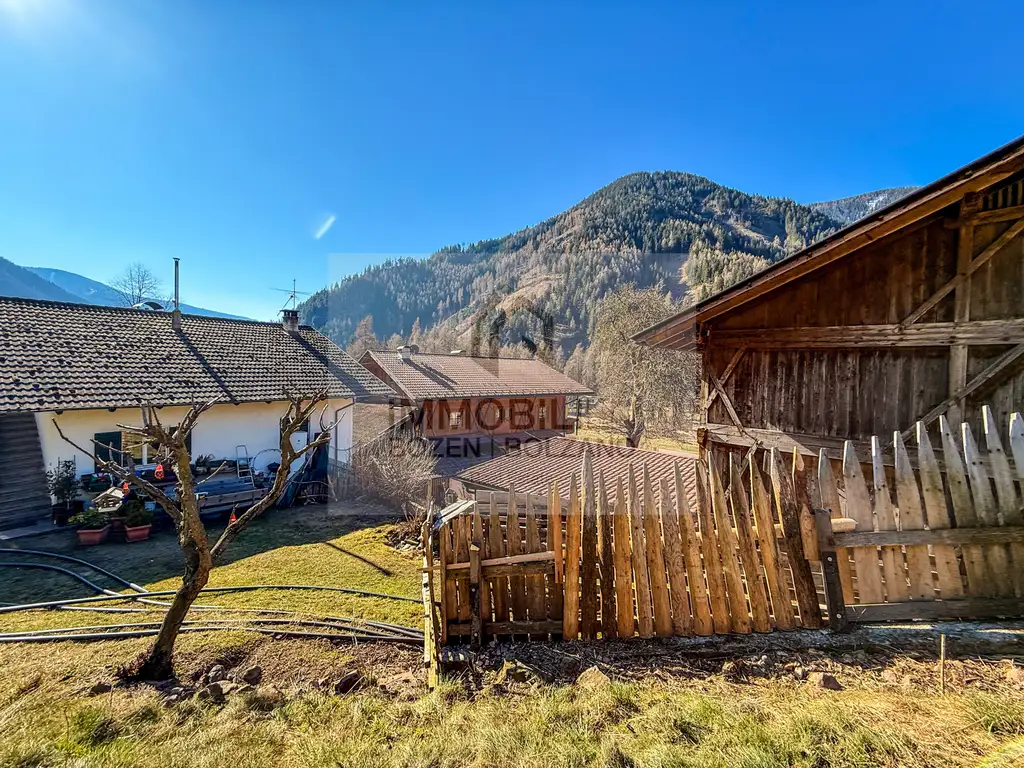 Bauernhof in sonniger Panoramalage – ein Juwel mit Potenzial