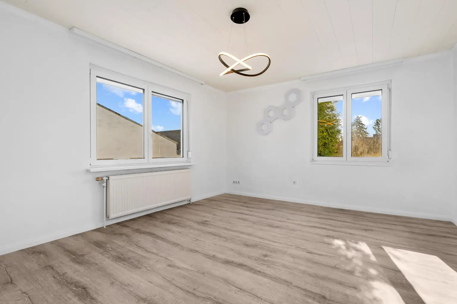 "Haus mit Charme und Potenzial – Gestalten Sie Ihr neues Zuhause!"