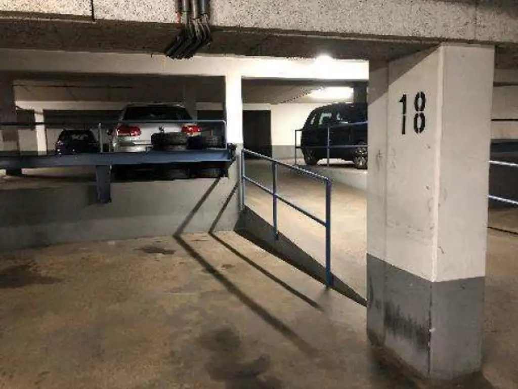 Moderne 3-Zimmer-Wohnung in zentraler Lage mit Tiefgaragenplatz