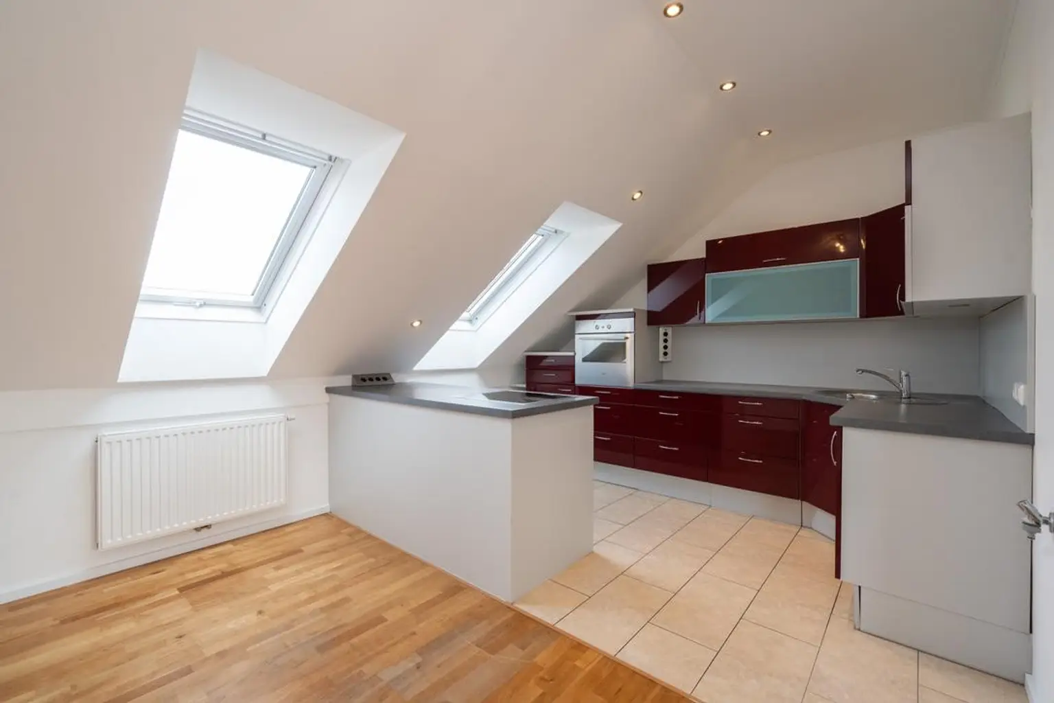 Küchen- und Essbereich