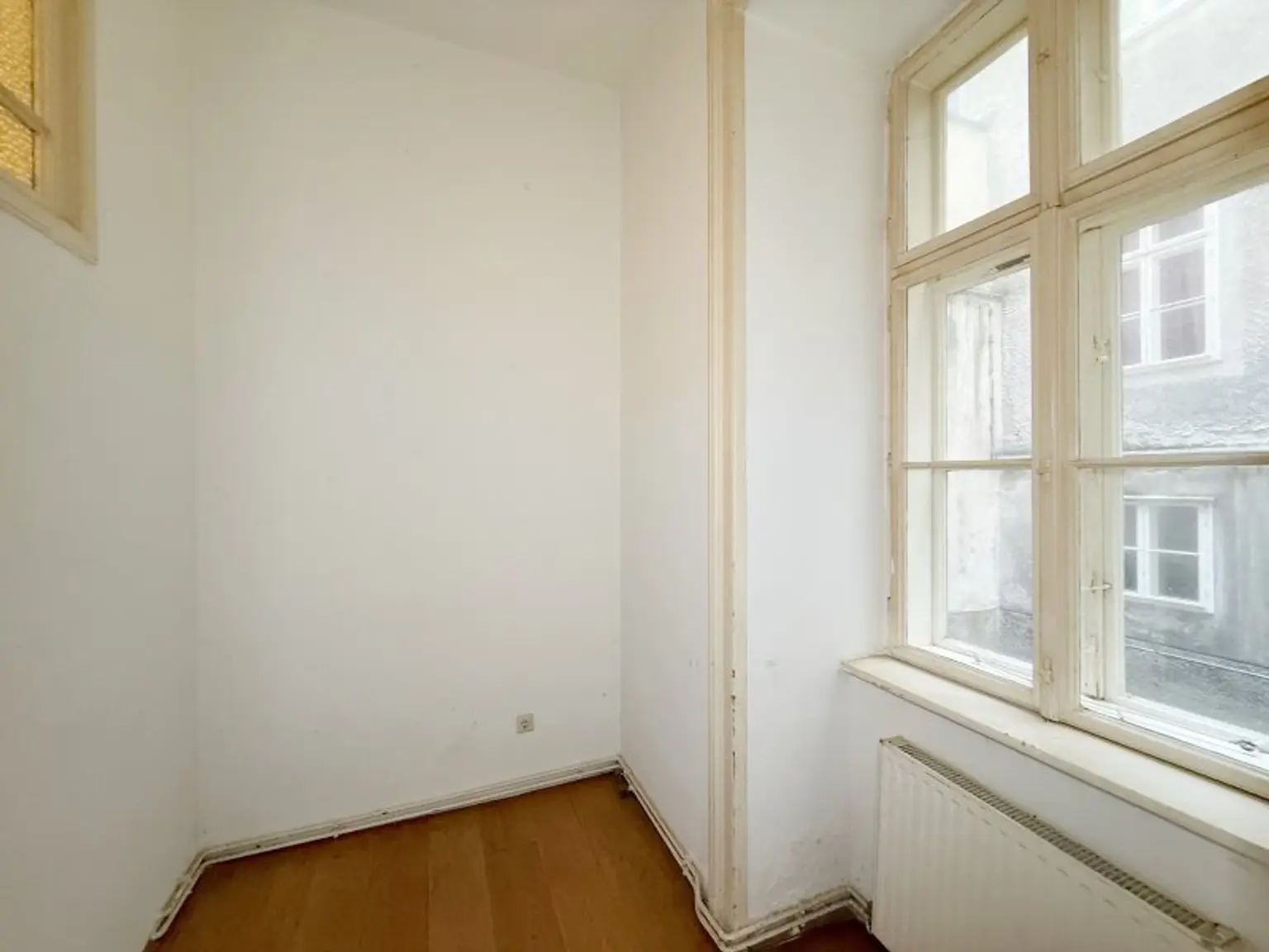 4-Zimmer-Wohnung in zentraler Lage Wiens – ideal geeignet als WG für 3 Studenten