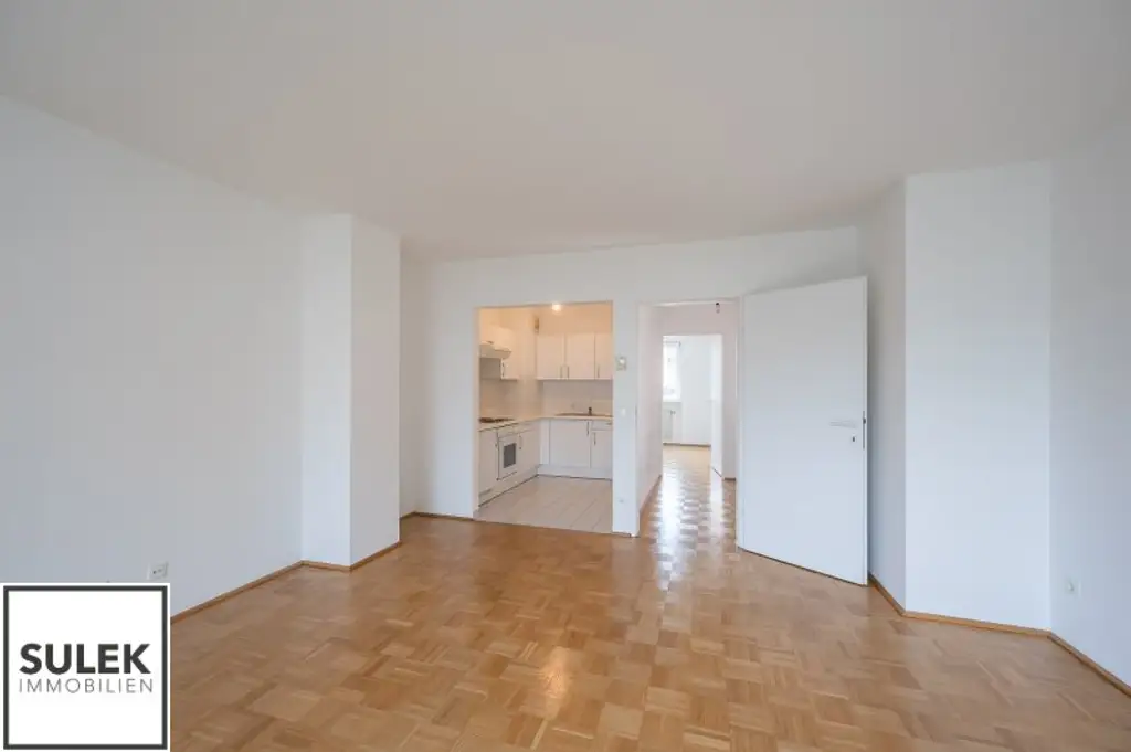 großzügige gut aufgeteilte 2 Zimmer Wohnung im 2.OG // Nähe Johann-Nepomuk-Vogl-Platz // ab sofort