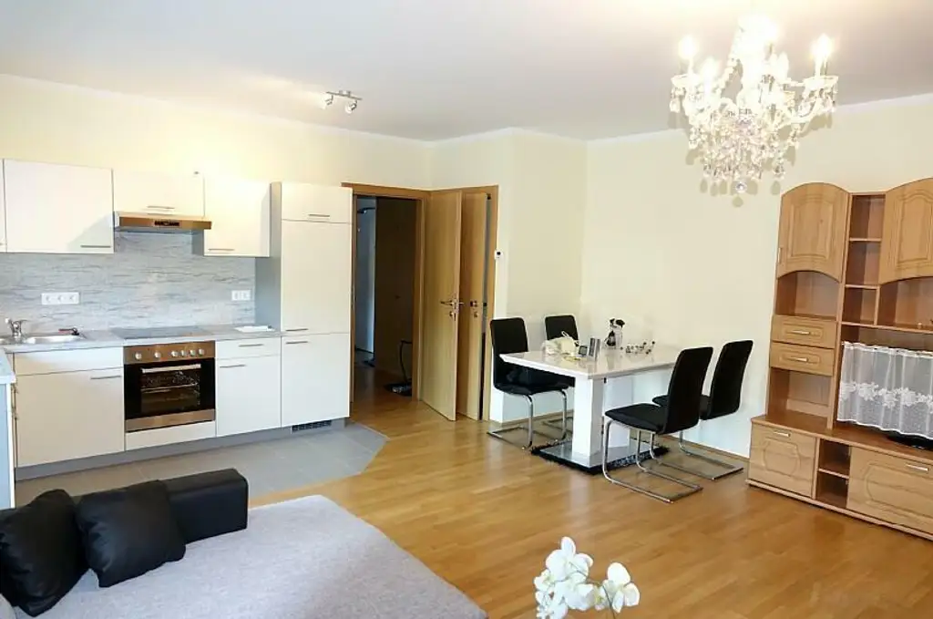 Provisionsfrei: möblierte 2-Zimmer-Neubauwohnung mit großem Balkon und Autostellplatz - zentral in Semriach