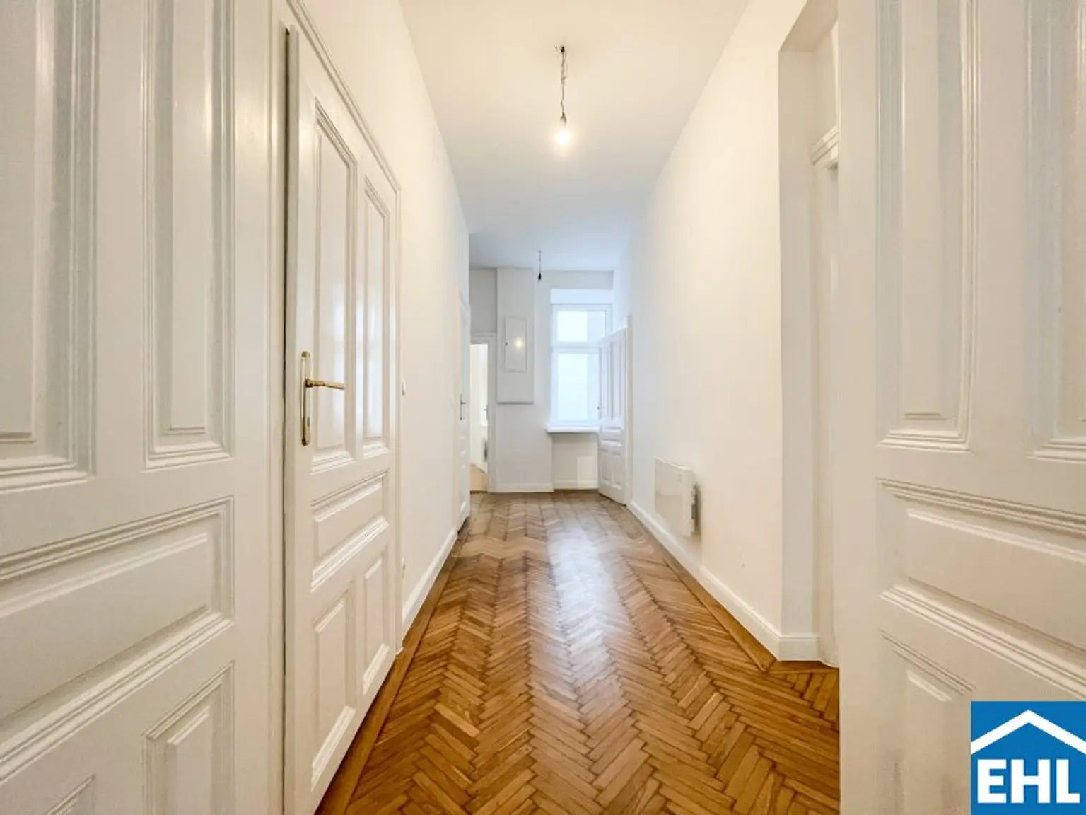 2,5 Zimmerwohnung in Wiener Altbau Nähe Türkenschanzpark