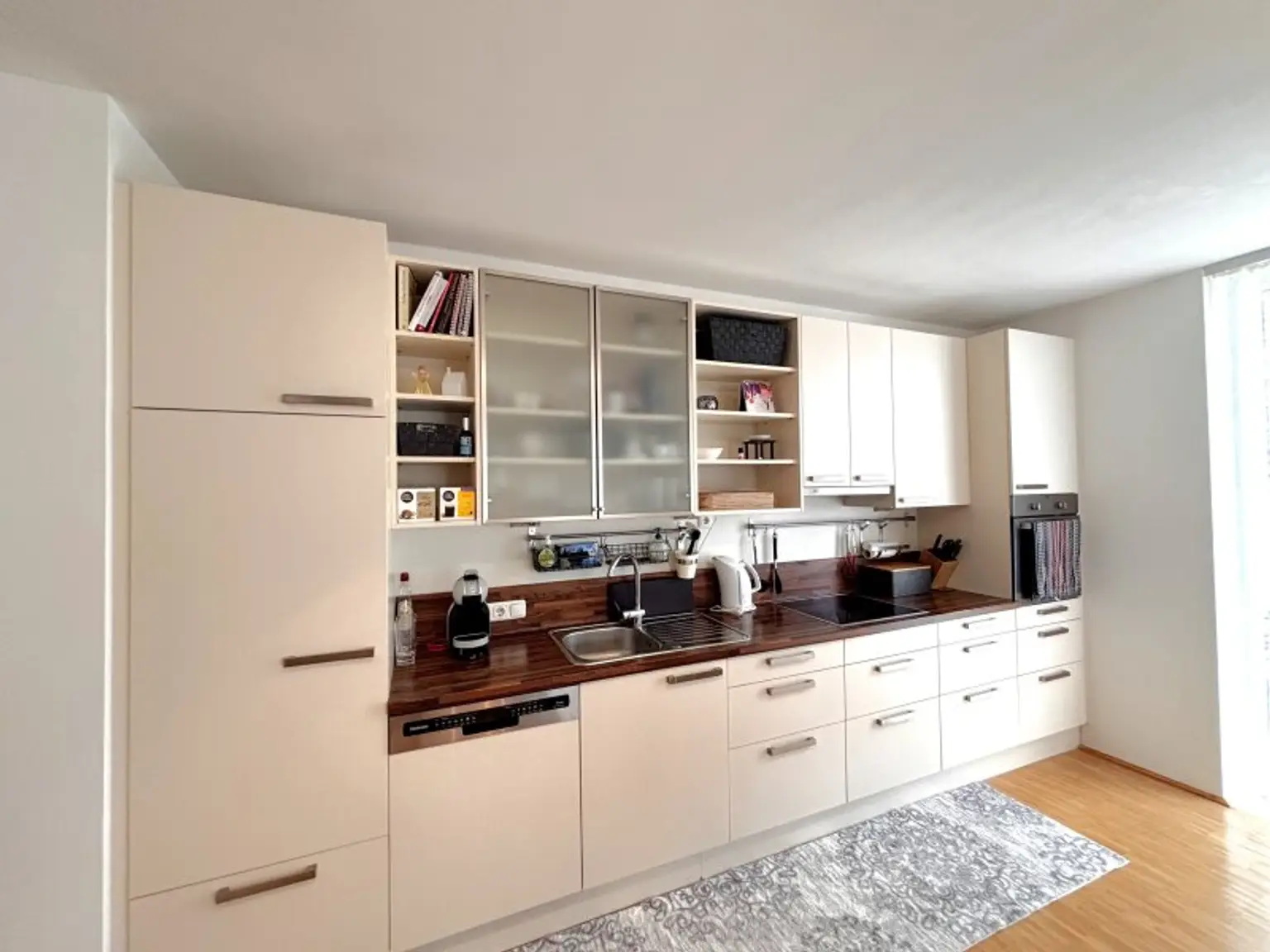 Toller Grundriss - 3 Zimmer Wohnung mit Balkon und Garagenplatz in Linz