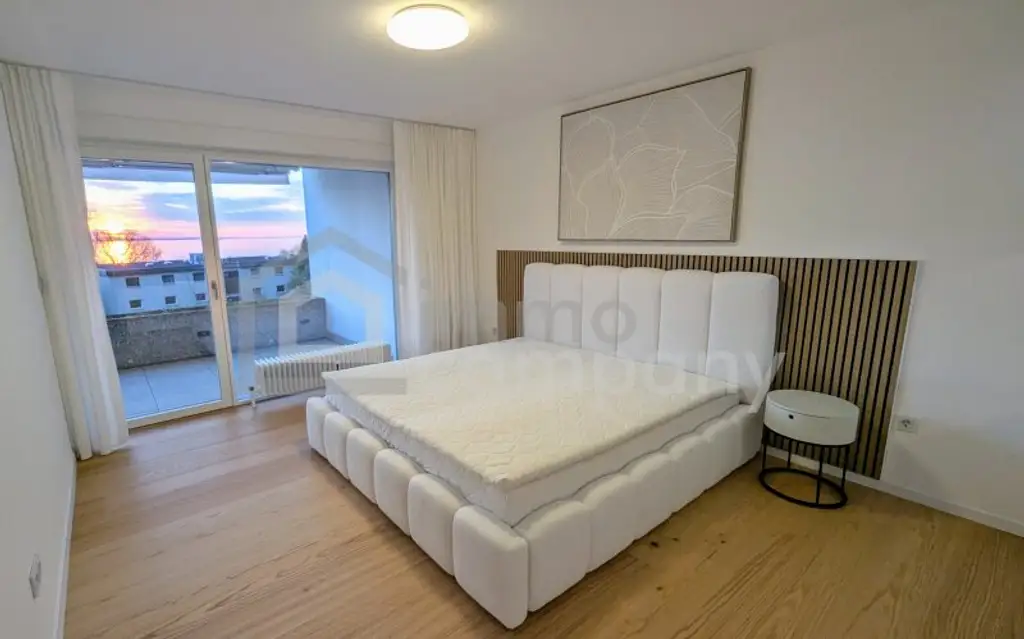 Exklusive 2-Zimmer-Wohnung mit Seeblick - Süd-West-Terrasse & moderner Einrichtung!