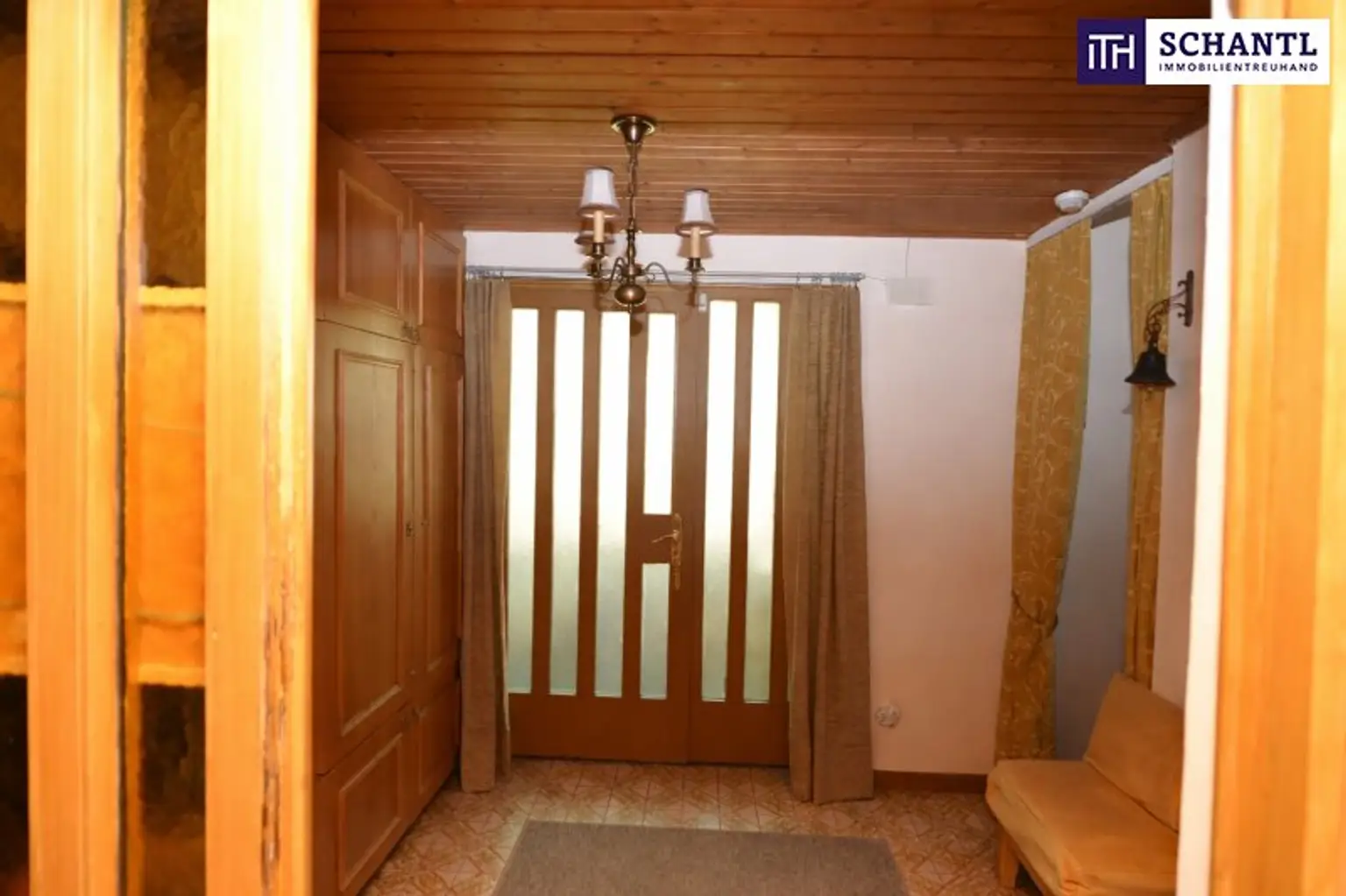 Charmantes Einfamilienhaus mit großem Garten, Pool & viel Herz in Graz-Liebenau!