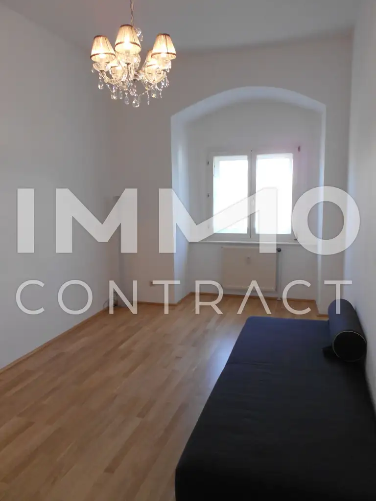 Schlossherr:in gesucht - elegante Schlosswohnung mit Turmzimmer zu verkaufen!